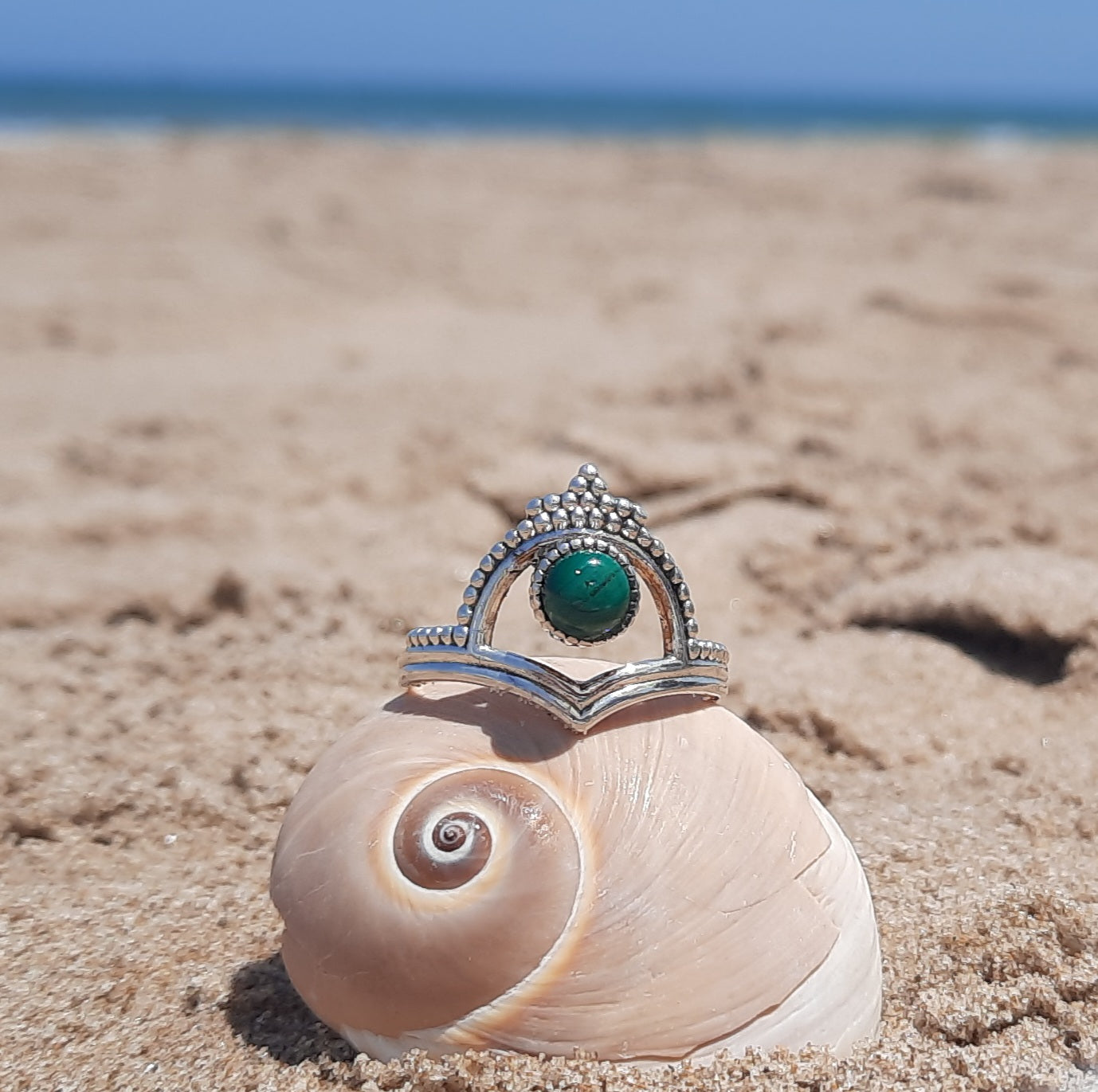 Anillo Corona de Malaquita y Plata de Ley