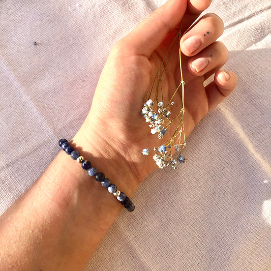 Pulsera de Sodalita con plata